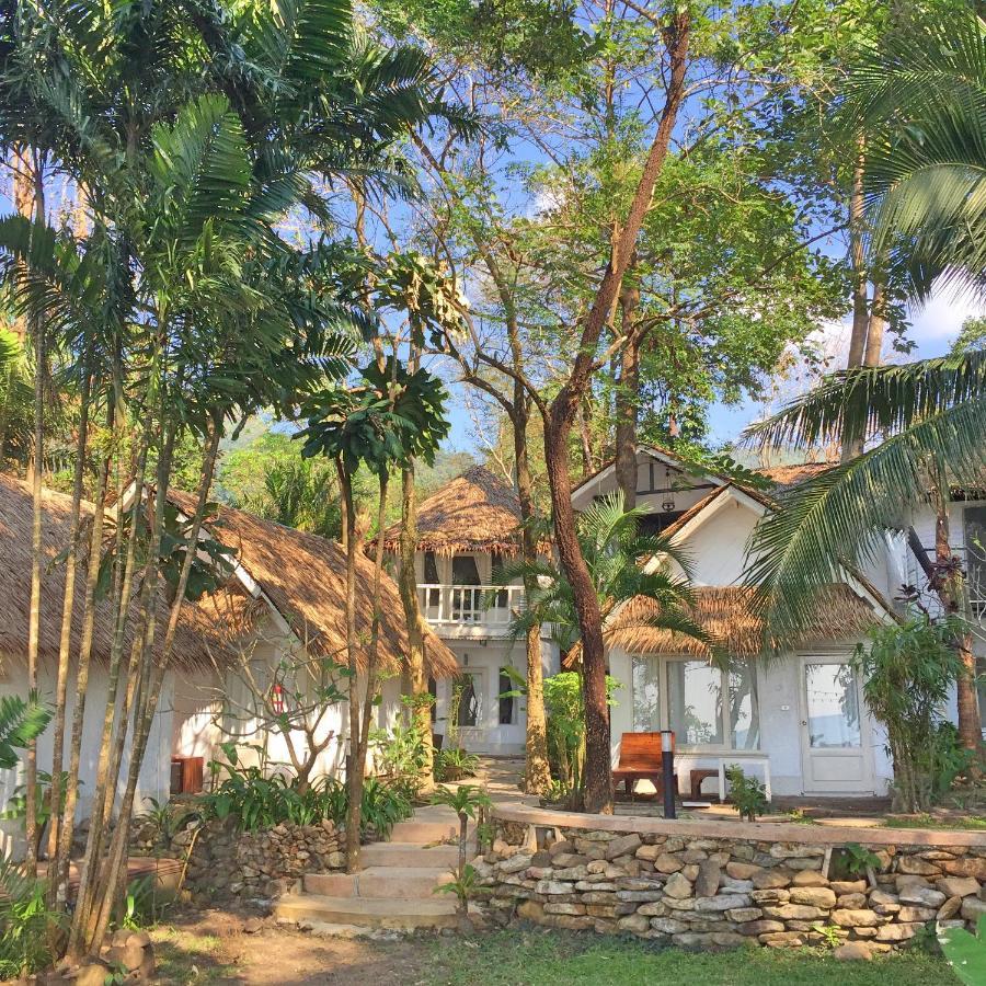 Saffron On The Sea Resort Koh Chang Exterior photo